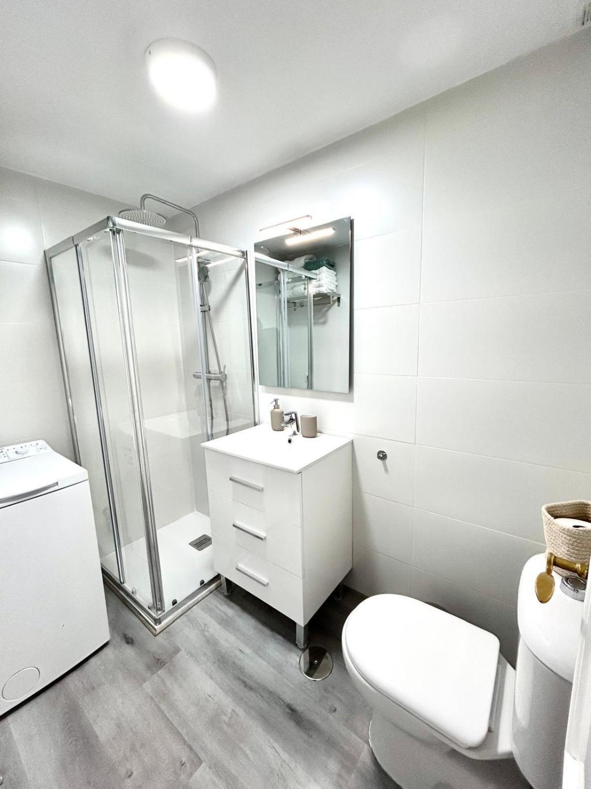 푸엔히롤라 Stella Maris - Amazing Frontal Sea Views With Pool & Terrace By 10Tosea 아파트 외부 사진